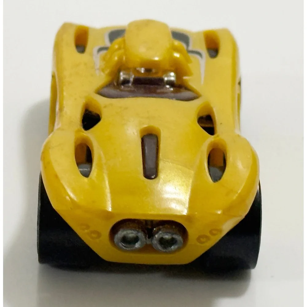 Hot Wheels 16 Angels Toy Car Kids 1:64 Yellow Diecast Futuristic Race Car 2003